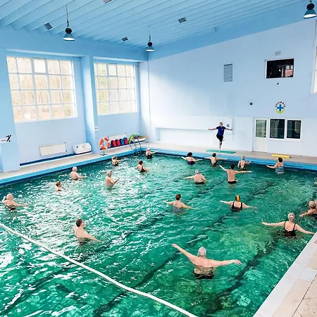 山林小屋 Holtur - Sanatorium Uzdrowiskowe