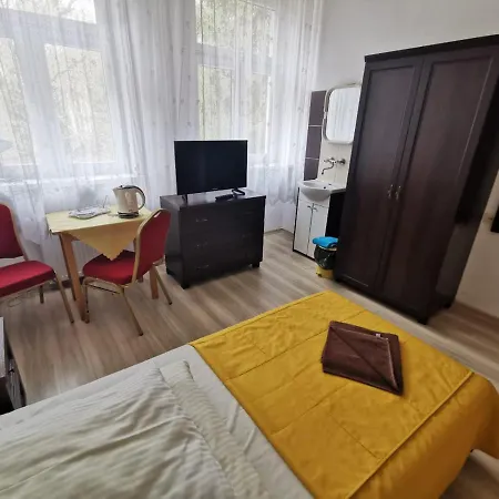 山林小屋 Holtur - Sanatorium Uzdrowiskowe