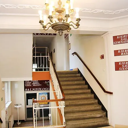 山林小屋 Holtur - Sanatorium Uzdrowiskowe 科沃布热格