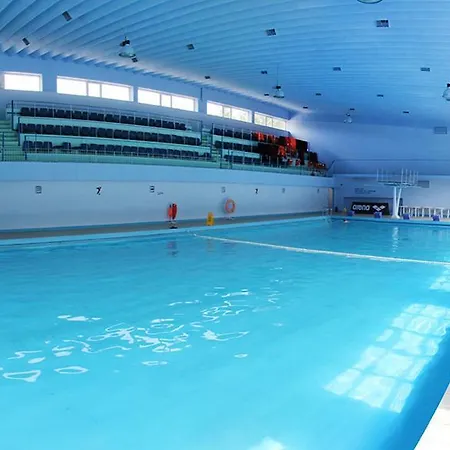 Holtur - Sanatorium Uzdrowiskowe 山林小屋 *